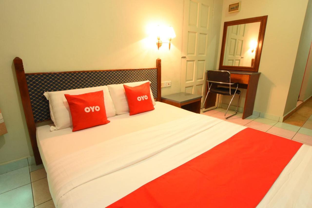 Oyo 89642 Highway Inn Mukah Екстериор снимка